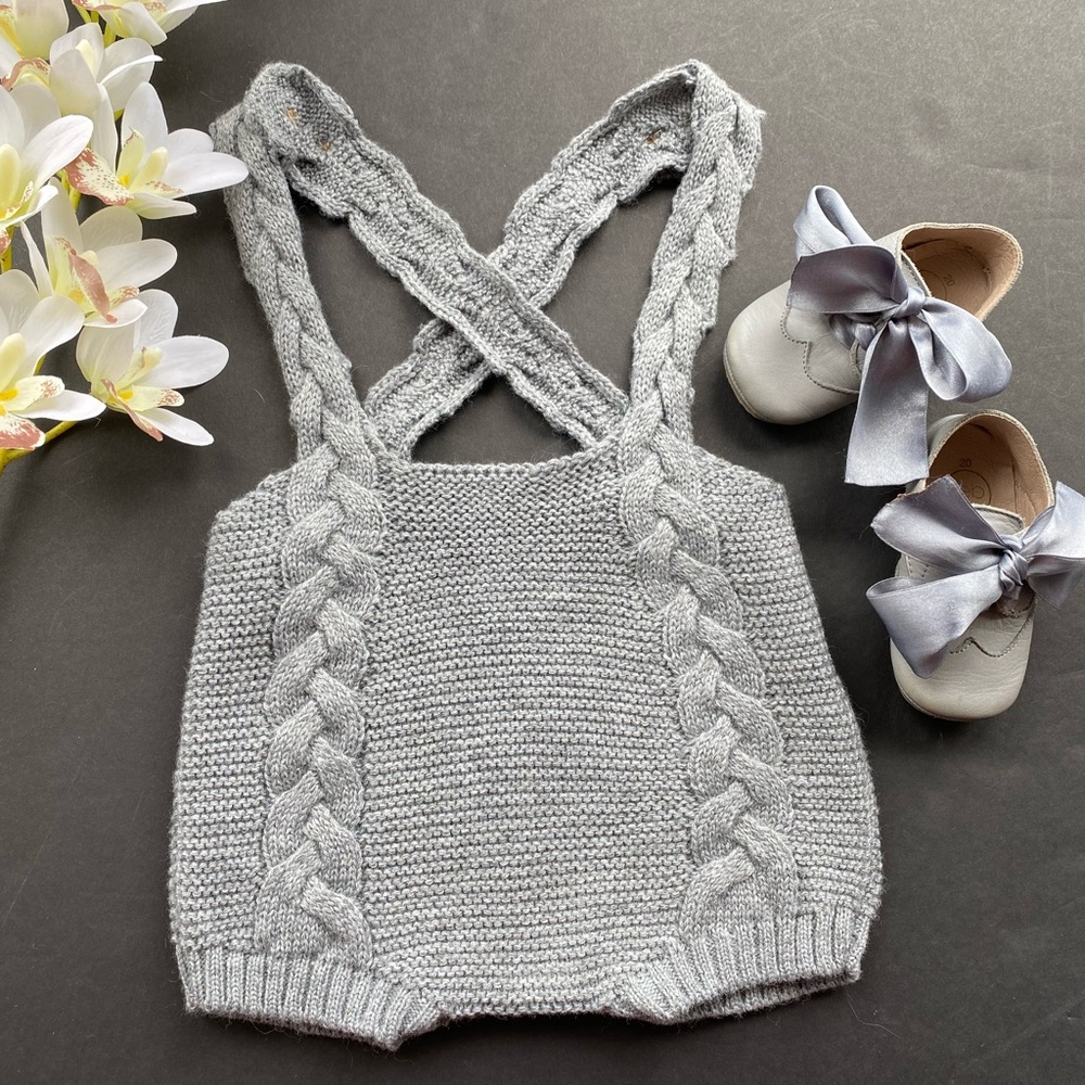 Cute knitted grey romper 18-24 , 2t